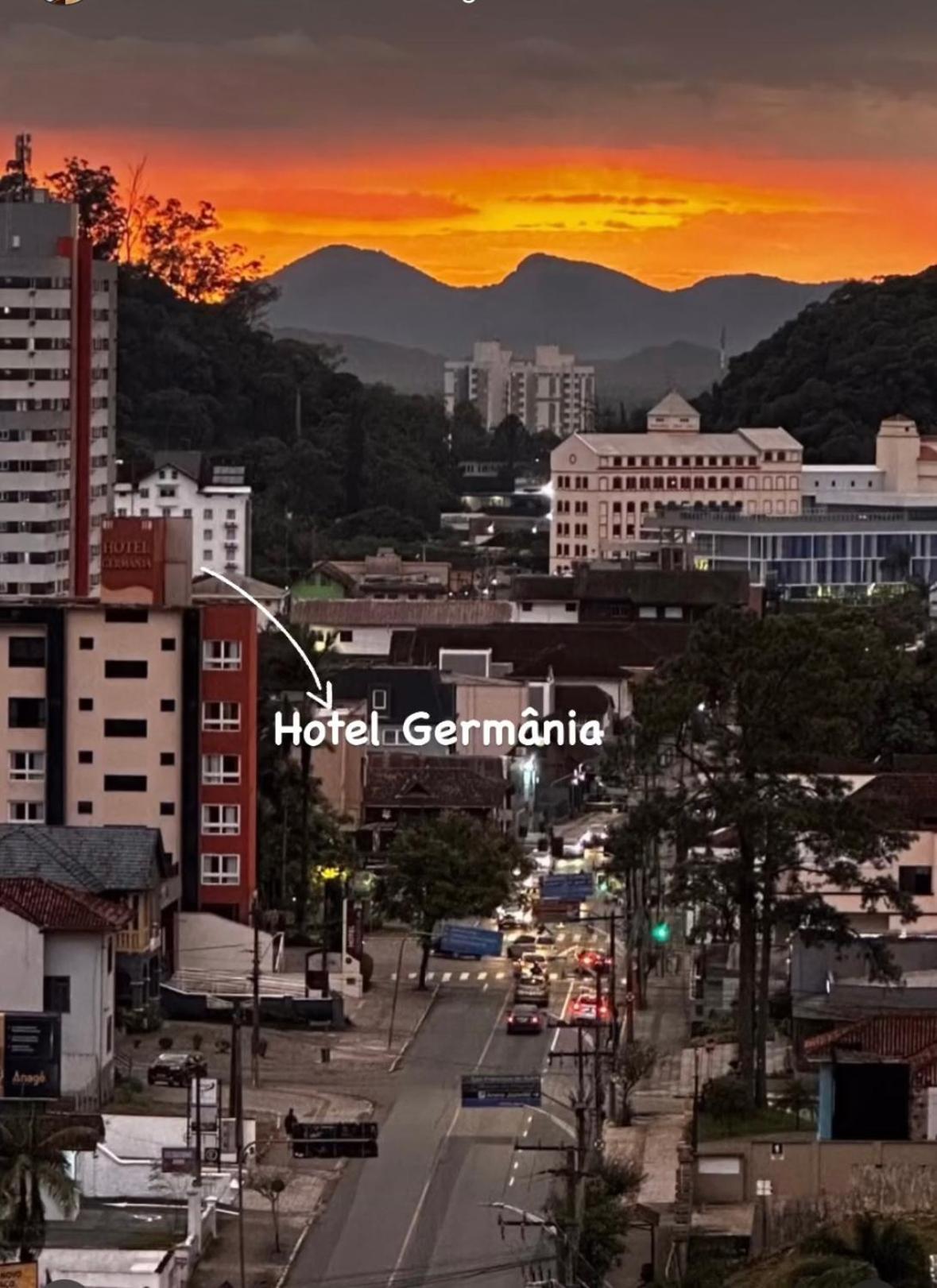 Hotel Germania Жоинвили Экстерьер фото